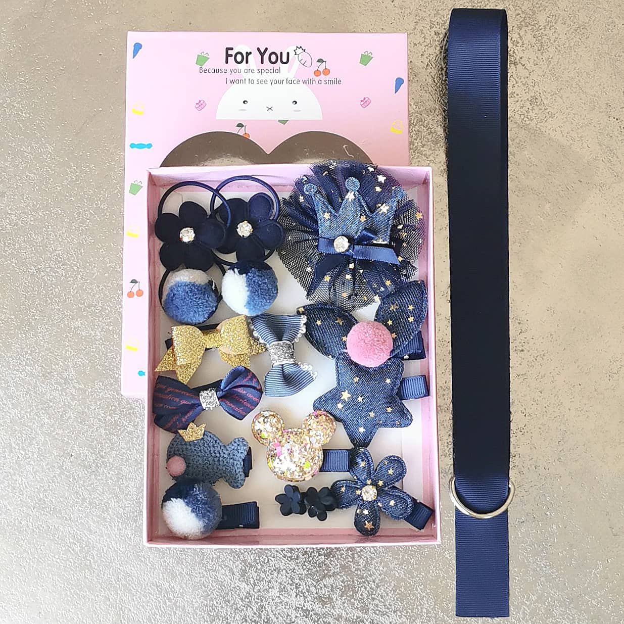 Hair accessories box